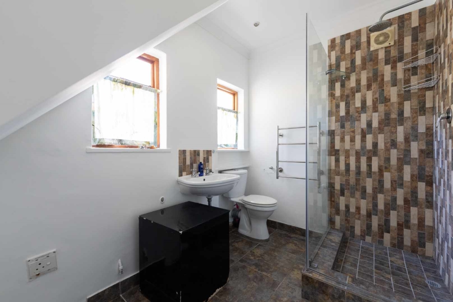 2 Bedroom Property for Sale in Green Point Western Cape